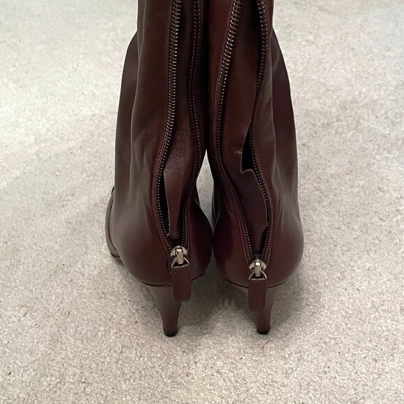 CHANEL Calfskin Brown CC Chain Knee High Boots Size 38 - Excellent - Picture 9 of 13